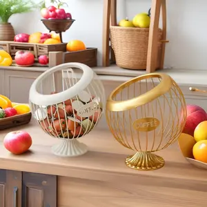 Nordic Modern Luxury Iron Art Fruit Basket, High-Value Ball Shape Snack Storage, Creative Living Room Home Decor, Organiser