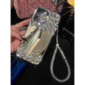15 Pro Case Luxury Glitter Diamond Designer Mirror Bling Rhinestones Shiny Strap Cover for iPhone 13 16 Plus 15 Pro Max 11 12 Lanyard Smartphone