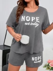 【Plus Size】 Letter Print Tee & Shorts Loungewear Set, Casual Comfy Round Neck Short Sleeve T-shirt & Shorts PJ Set, Women's Sleepwear for Summer, Loungewear Pjs Set, Shorts Pyjama Set, Loungewear Pajama