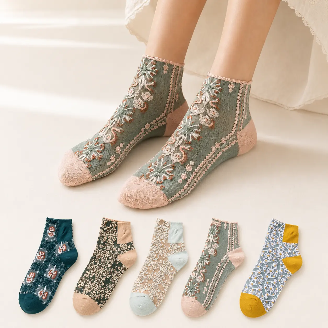 5 Pairs Women's Vintage Floral Embroidered Ankle Socks Cute Cottagecore Coquette Fairycore Aesthetic Breathable Sheer Mesh Lace Short Cotton Socks Spring Summer Casual Dress Socks Retro Boho Fashion Gift for Girls & Women Everyday Wear