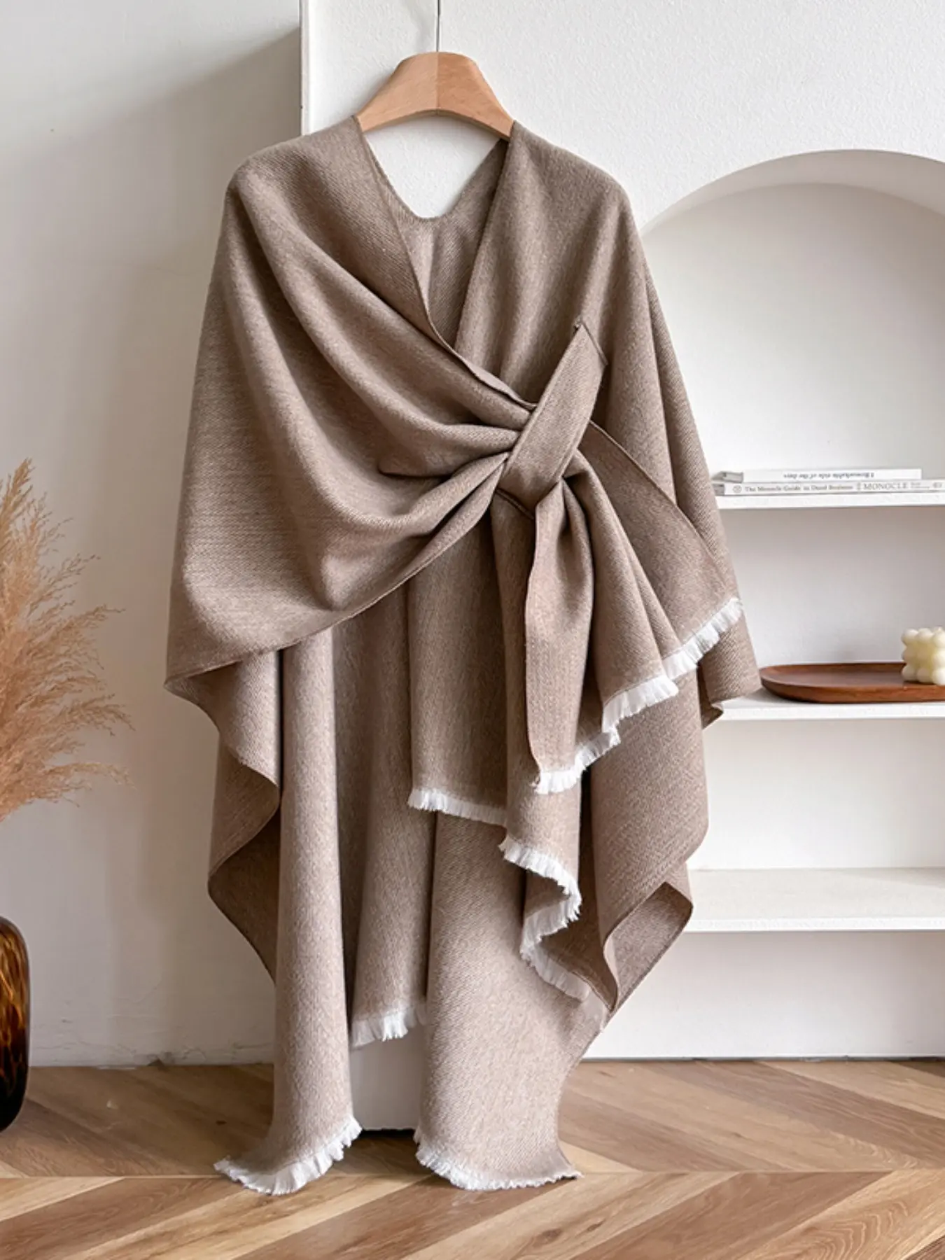 Women's Fall Winter Warm Shawl, Simple Dual-Sided Solid Color Split Scarf, Vintage Versatile Accessory, Casual Fashion Poncho, Trendy Solid Shawl