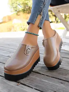 Women's Fashion Slip-On Shoes, New Arrival Comfortable Casual Sandals, Stylish and Relaxing Footwear for Everyday Wear