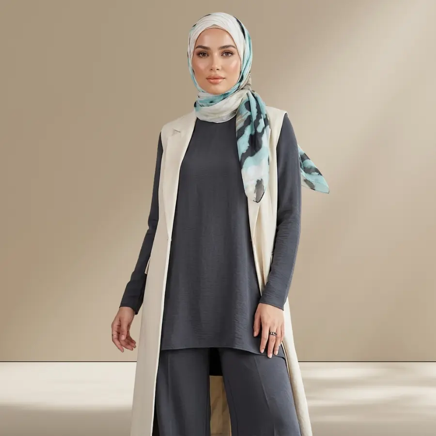 Turquoise Mirage – Bamboo Modal Animal Print Hijab