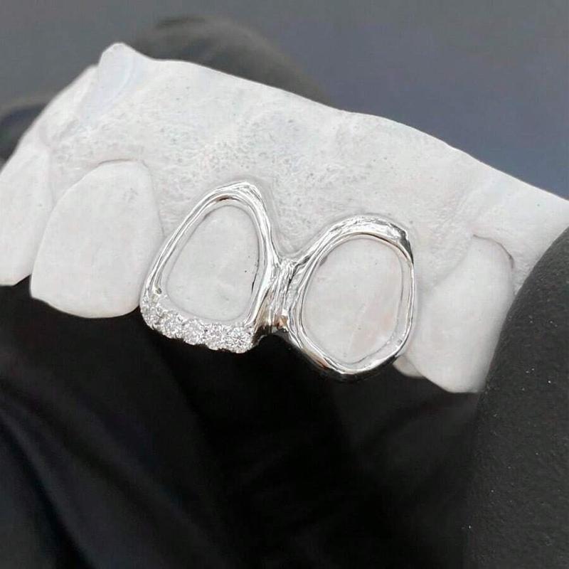 Hollow Oral Tooth Grillz Set with Zirconia Stones Double Top & 4 Hollow Bottom Teeth Hip Hop Street Style Unisex Jewelry Accessories Lightweight Silicone Festival Gift Hollow Oral Tooth Grillz Set with Zirconia Stones Double Top & 4 Hollow Bottom Teeth Hip Hop Street Style Unisex Jewelry Accessories Lightweight Silicone Festival Gift