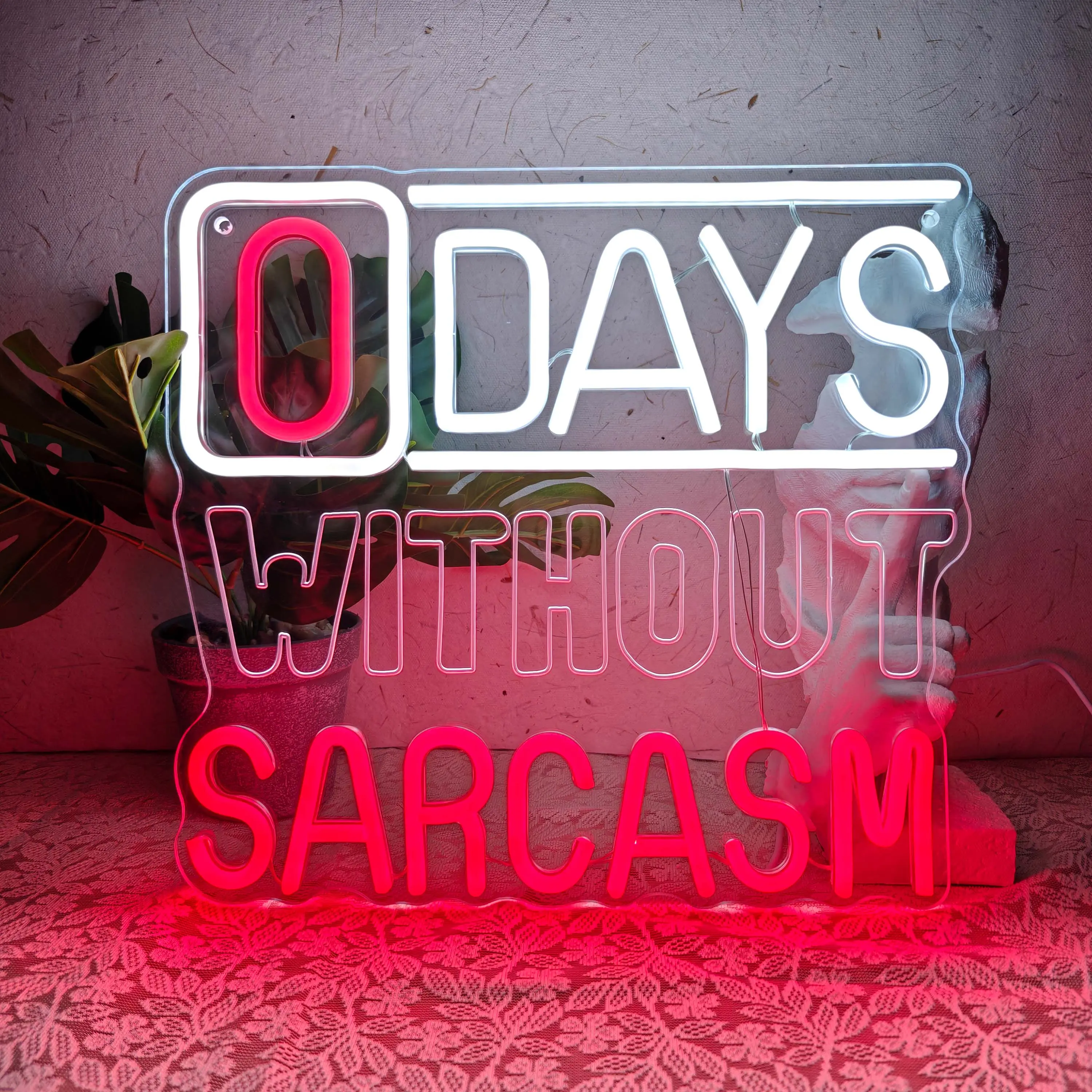 LED Neon Sign "0 Days Without Sarcasm" Funny Wall Decor for Live Streaming Room, Studio & Bedroom, Dual-Color Red & White Light Up Sign, Cool Background Decor for Video Creators, Gamers, Office, Gifts