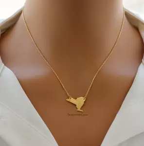 18K Gold Plated Dainty Brushed New York State Pendant Necklace – Minimalist City and State Pride Jewelry for Everyday Wear