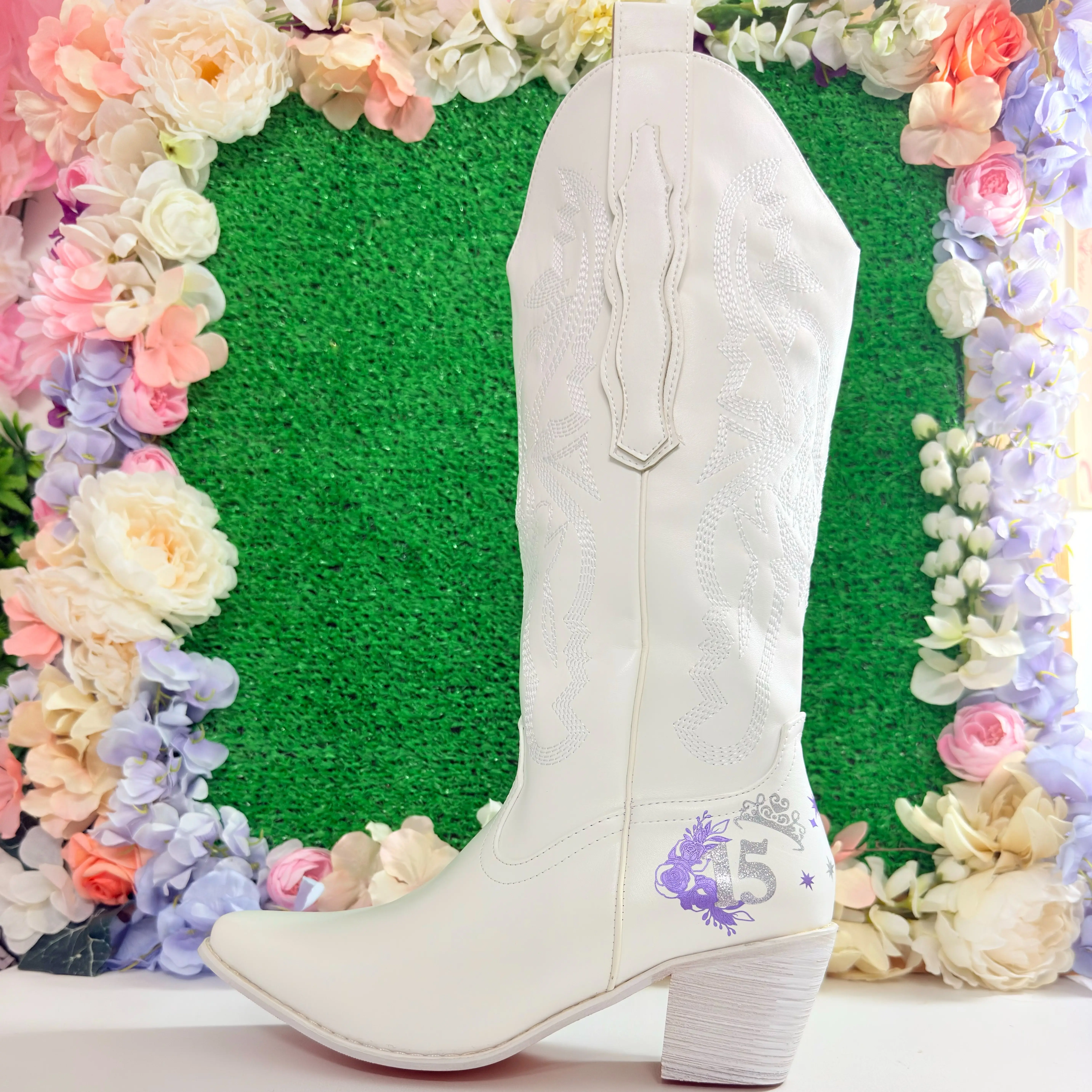 Cowgirl Birthday Quinceañera Country White Boots