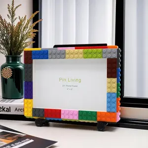 Colorful Car Shaped Building Block Photo Frame Stand, Wall Hanging & Tabletop Display, Decorative Picture Holder for Home Decoration, Rectangular Frame, Home Decor Accessory