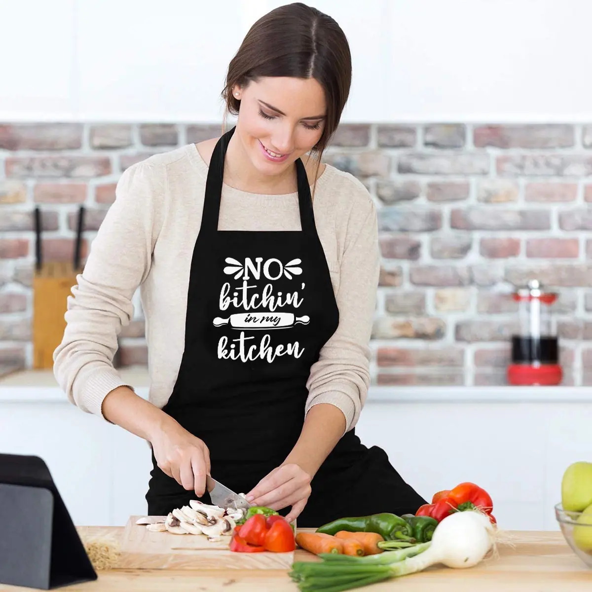 Cookout Apron No Bitchin In My Kitchen Grilling Baking Cooking Gift for Her Mom Funny Aprons Funny Food Cover Novelty Cooking Aprons Black Adjustable