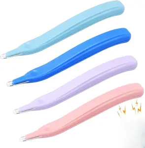 New Deal - 4 Pack Magnetic Staple Remover Tools, Professional Stapler Removers Staple Puller Remover for Classroom, Multicolored Stapler Remover Tool Staple Remover Stick for Home School Office (4 Colors)