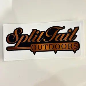 SplitTail OUTDOORS 3.5x3.5 Brown Split Tail Logo Sticker - As Seen in the Image
