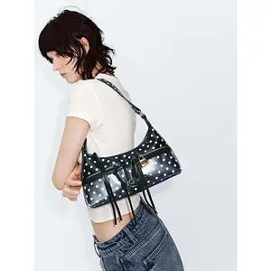 URBAN REVIVO 2026 Summer Elegant Women's Polka Dot Color Block Clear Ita Shoulder Bag, UAYB60081