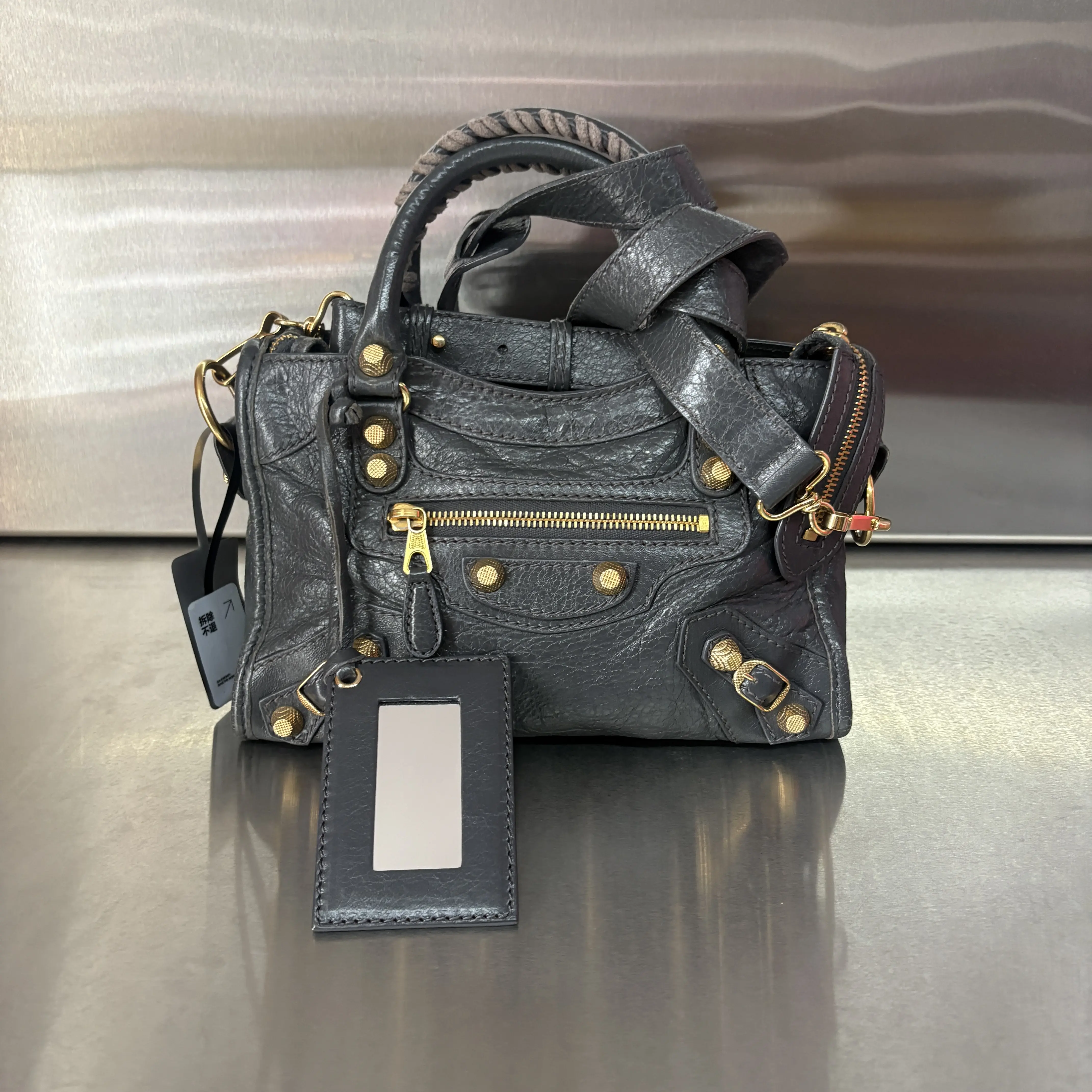 Pre-owned Goat Skin Crossbody Bags Balenciaga Ciry Bag Gray Crossbody