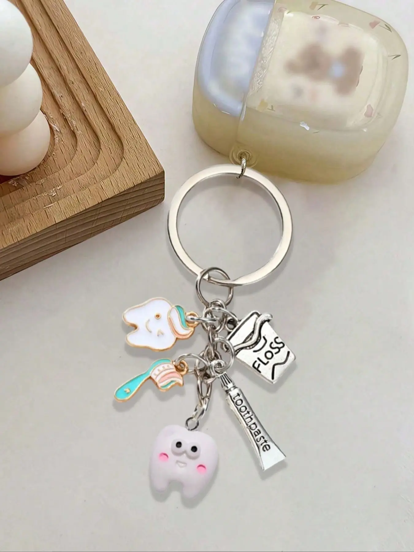Cute Dental Theme Keychain, Drip Oil Metal Pendant, Smiling Teeth Floss Toothpaste Brush Charm, Dentist Commuter Bag Decoration, Keychain For Bags