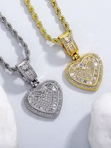 Elegant Heart-Shaped Pendant Necklace for Women, Sparkling Jewelry Accessory, Versatile Design, Perfect Gift Idea, Love Necklace