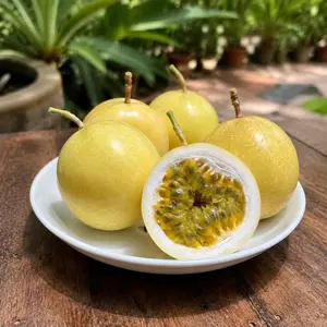 100 Pcs Yellow Passion Fruit Seeds, Sweet Tropical Non-GMO Heirloom, Easy to Grow for Outdoor Gardens, Pots, Balconies