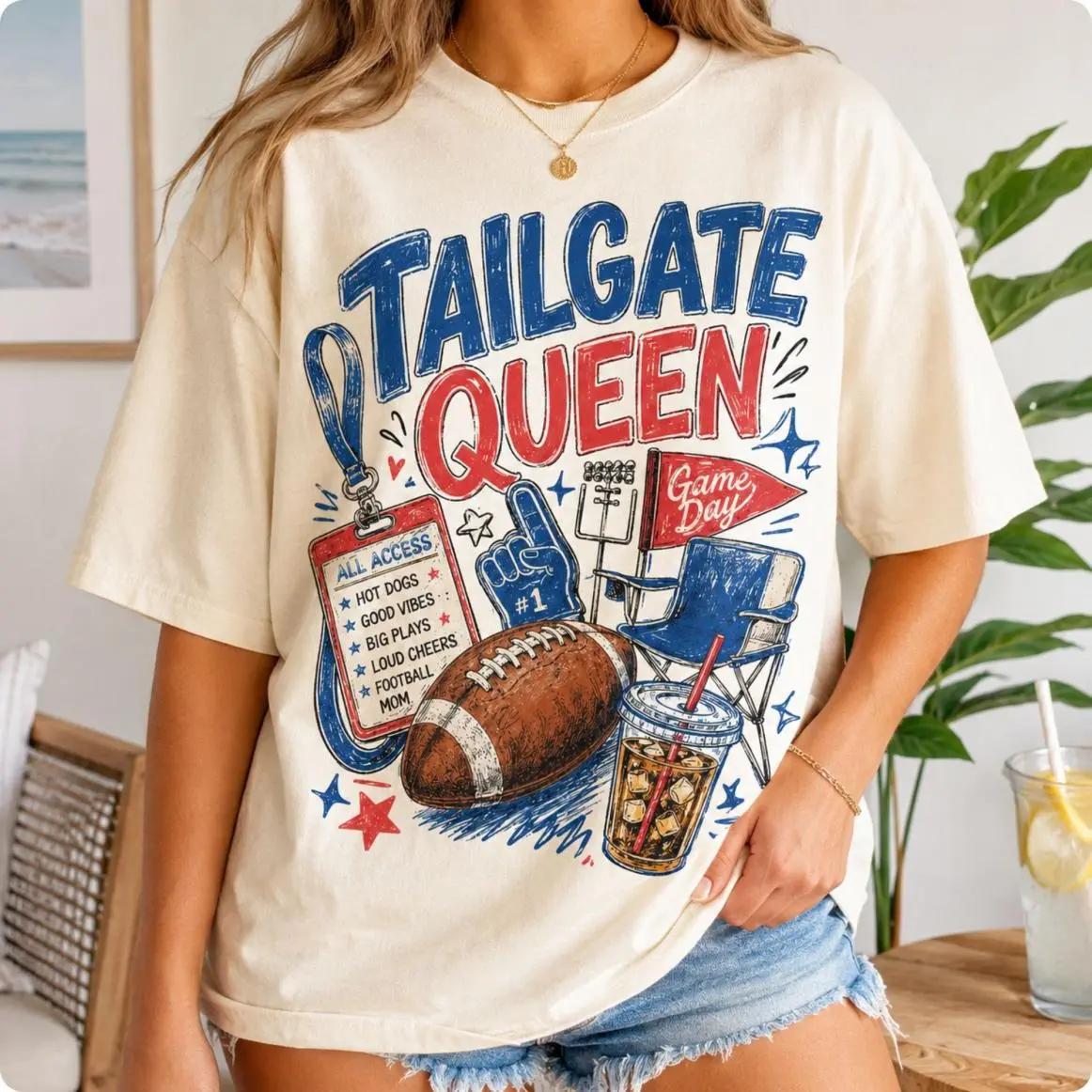 Tailgate Queen Shirt Women, Football Mom Game Day Graphic Tee, Cute Tailgate T-Shirt, Red Blue Football Season Shirt, Sports Mom Tee, Stadium Outfit for Women, Casual Oversized Game Day Top, Team Mom Gift Shirt