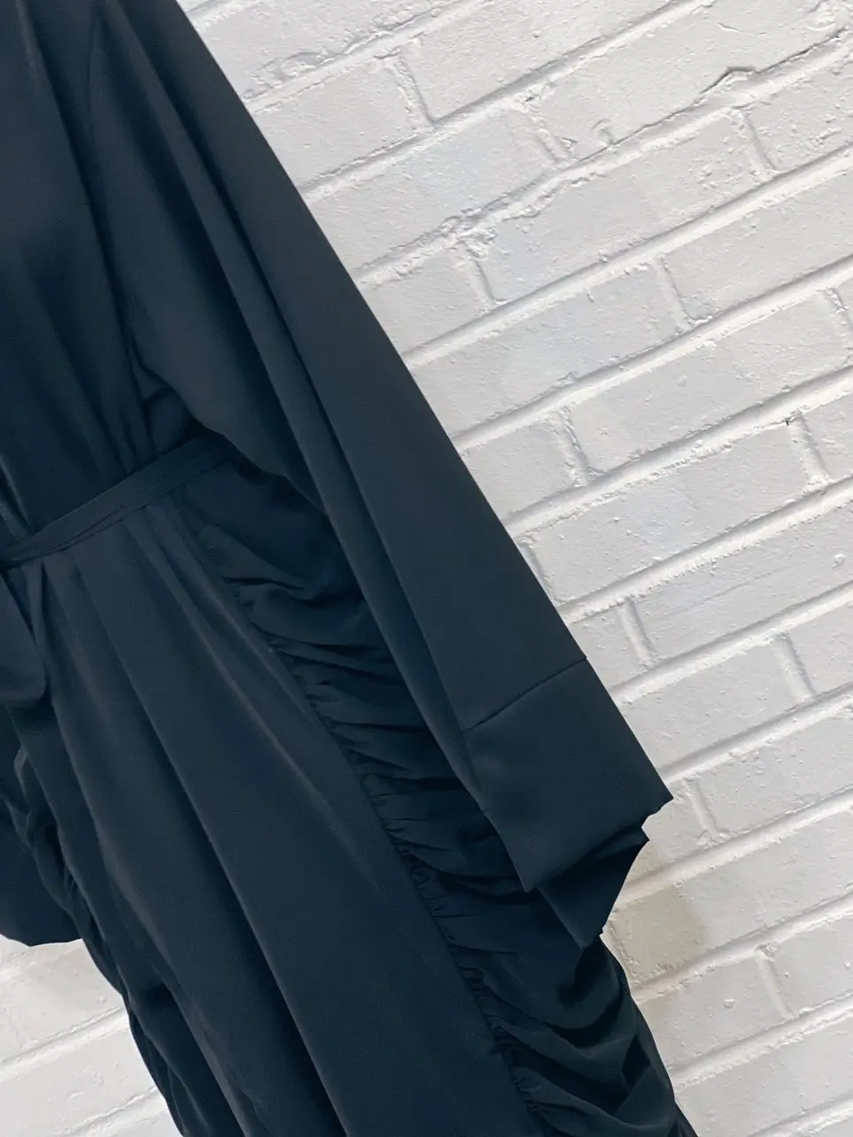 Ruffled Open Abaya – 3-Piece Modest Set | Kimono Style, Premium Flow, Elegant Everyday Wear
