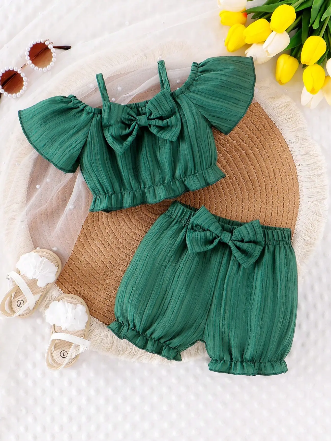 Baby Girl Greenish Set, Shoulder-Exposed Bow Sleeve Hollow Top & Bud Shorts, Stylish Infant, Comfortable Daily Wear, Complete Set, Summer Gift Set, Newborn Outfits Set, Baby Clothing