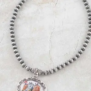 Western Horse Pendant Necklace - Decorative Bead Design with Horse Image, Simple Chain, Elegant Style