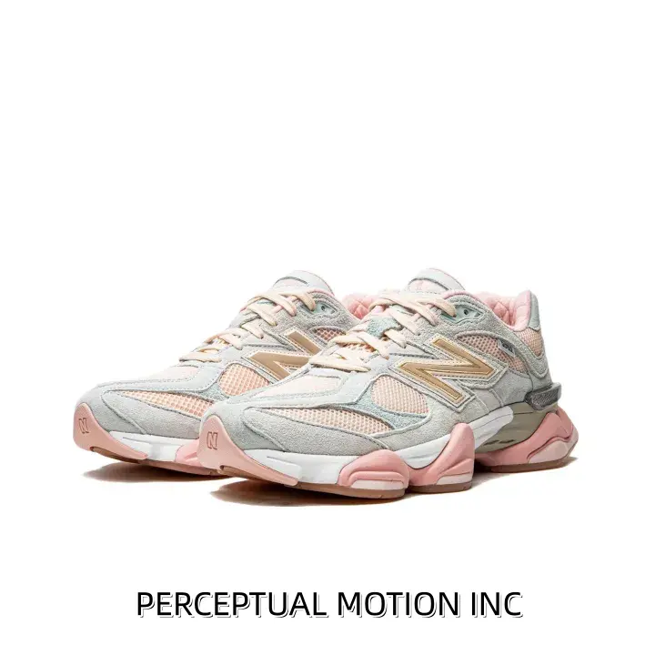 Sweat-wicking inner lining, keep feet fresh and comfortable in hot weather