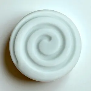 2.116oz Rice Water Shampoo Bar with Coconut Oil Gentle Cleansing & Nourishing Hair Care Smooths Scalp Enhances Shine Natural Ingredients Solid Formulation Eco-Friendly Travel Friendly