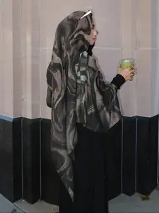 Women's Fashion Watercolor Headscarf 80x180cm Polyester Muslim Hijab, Casual Summer Wear, Moderate Fabric Thickness, Fitted Style Hijab for Muslim