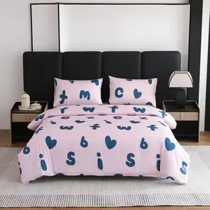 3-Piece Letter & Heart Quilt Set with Zipper, Comfortable Bedding Set for Bedroom and Guest Room, Includes 1 Quilt + 2 Pillowcases