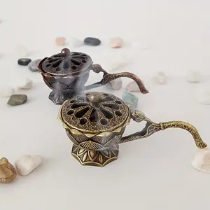 Handheld Lotus Design Incense Burner, 1 Count Vintage Incense Burner Holder, Home Decor Ornament, Desktop Decor for Living Room Bedroom Office, Scent, Household Fragrance