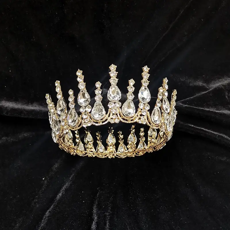 8 oz Drops Wedding Crown Cake Topper - Gold
