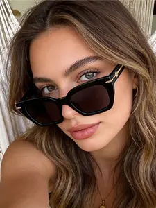 Women's Elegant Geometric Sunglasses, PC Frame Material, Decorative Design, All-Season Wear, Stylish Daily Accessory