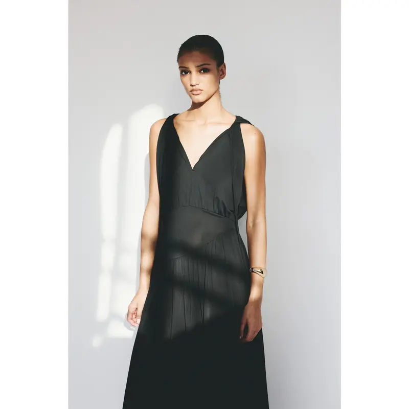aura jersey maxi dress Luxely Long Sleeve Mock Neck Maxi Dress main image 0