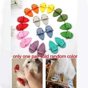 Cute Hamster Shoes for Small Pets, Crocodile Shape Slippers, Perfect for Photos, Random Colors, 1 Pair/2 Pairs Available