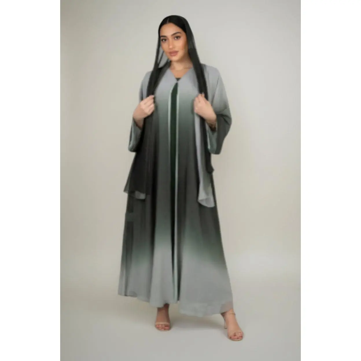 Aqeela Abaya
