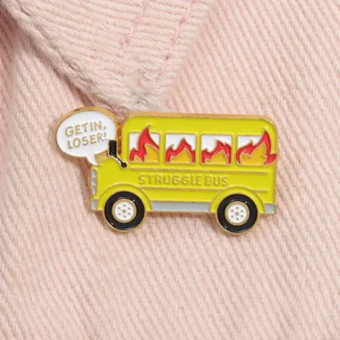 Bus Design Brooch, Durable Metal Pins, Hat Pins, Lapel Pin, Cute Bus Badge for Women & Men, Fashion Brooch for Daily Clothing Decor, Trendy All-match & Exquisite Brooch for Birthday Gift, Fashion Accessory, Vintage Clip, Alloy Brooch Pin
