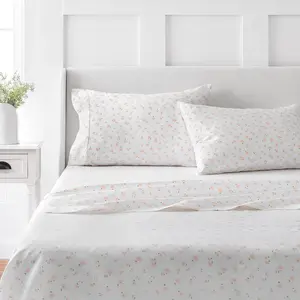 Martha Stewart White King Sheets - Durable, Easy Care. MARTHA STEWART King Sheets.