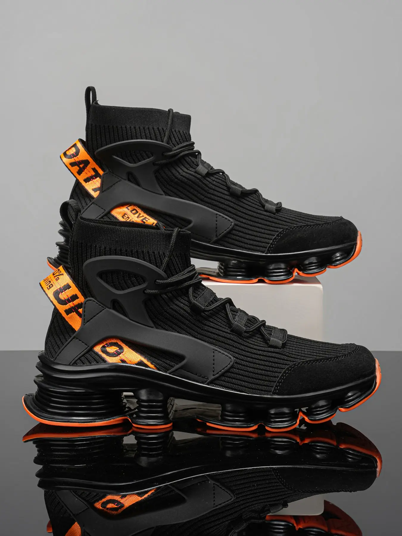 Men's High Top Casual Sports Shoes, Thick Cushioned Sole, Thick Soled Sneakers, Suitable for Running & Fitness, Textile Upper, Round Toe Lace-Up Outdoor Shoes, Sports Sneakers