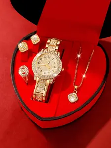 5pcs Ladies Watch Gift Box Set, Jewelry Watch Set, Gold Digital Steel Bracelet Watch + Square Ring Set, Daily Casual And Versatile, Suitable As A Women's Holiday Gift