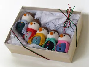 Gift Set of 5 wool felt acorn hat snowmen in blue/green / handmade Christmas tree ornament / decoration / gift box