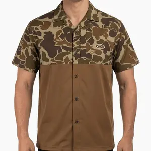 Camo Print Vacation Shirt for Men, Relaxed Fit Hawaiian Button Down, Summer Beachwear Top, Trendy Retro Short Sleeve Clothing