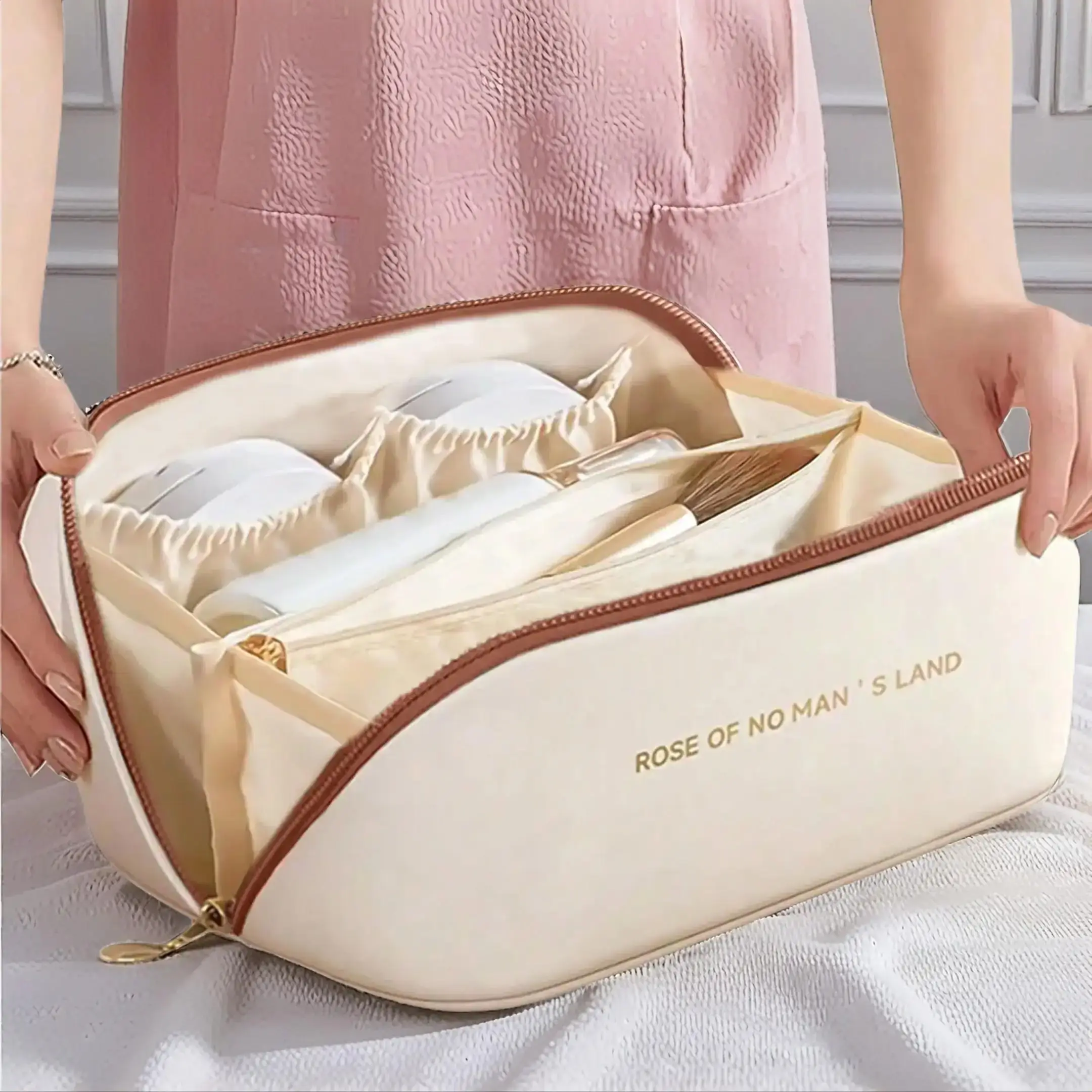 Large Capacity Travel Cosmetic Bag, Portable Women's Cosmetic Bag, Multi-functional Bath Storage Bag, Cruise Dormitory Essentials