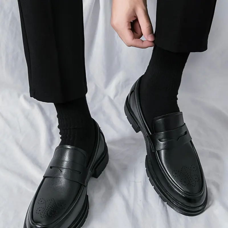 Business Formal Shoes for Men, Minimalist Slip-On Design, Comfortable Loafers, Office Wear, Versatile Footwear, Perfect for Formal Occasions