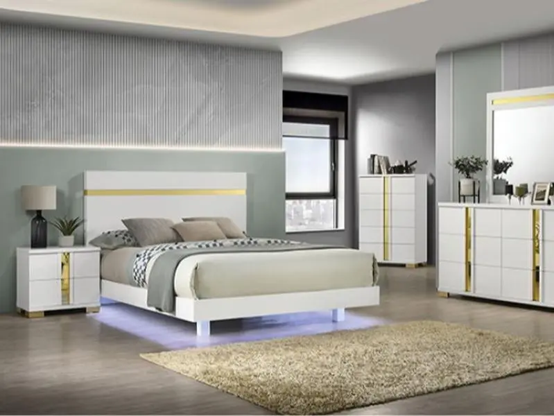 Lilliestrom FM7217WH-4PC 4 pc White High Gloss Finish Wood Gold Accents Queen Bedroom Set with LED Lights Modern Design