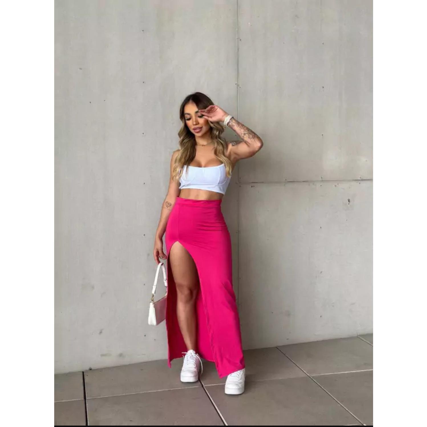 Falda ajustada con abertura