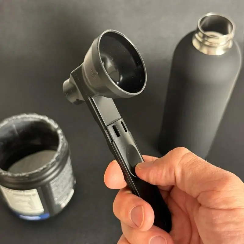 Funnel Scoop - Slide to Pour Powder Supplements into Bottles Measuring Scoop with Funnel for Filling Water Bottles with Protein Powder Milk Powder Filling Resuable K Cup Coffee Capsule with Coffee Grounds Kitchen Utensils