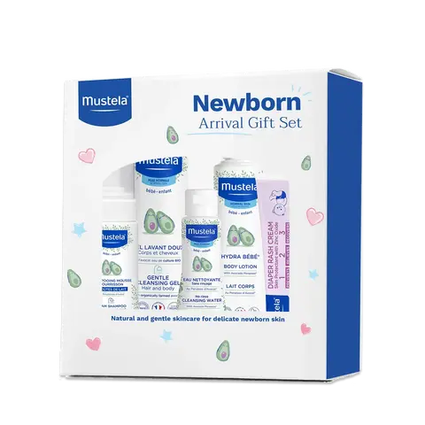 Newborn arrival gift set