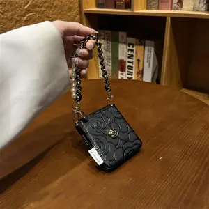 Korean Fashion Black Camellia Phone Case with Pearl Leather Bracelet for Samsung Galaxy ZFlip7 Z Flip6 Flip7 ZFlip 5 Cover