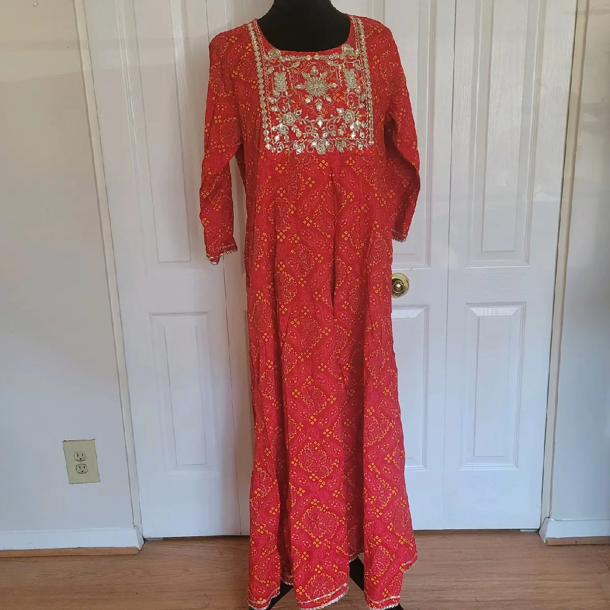 Badhani print cotton gown