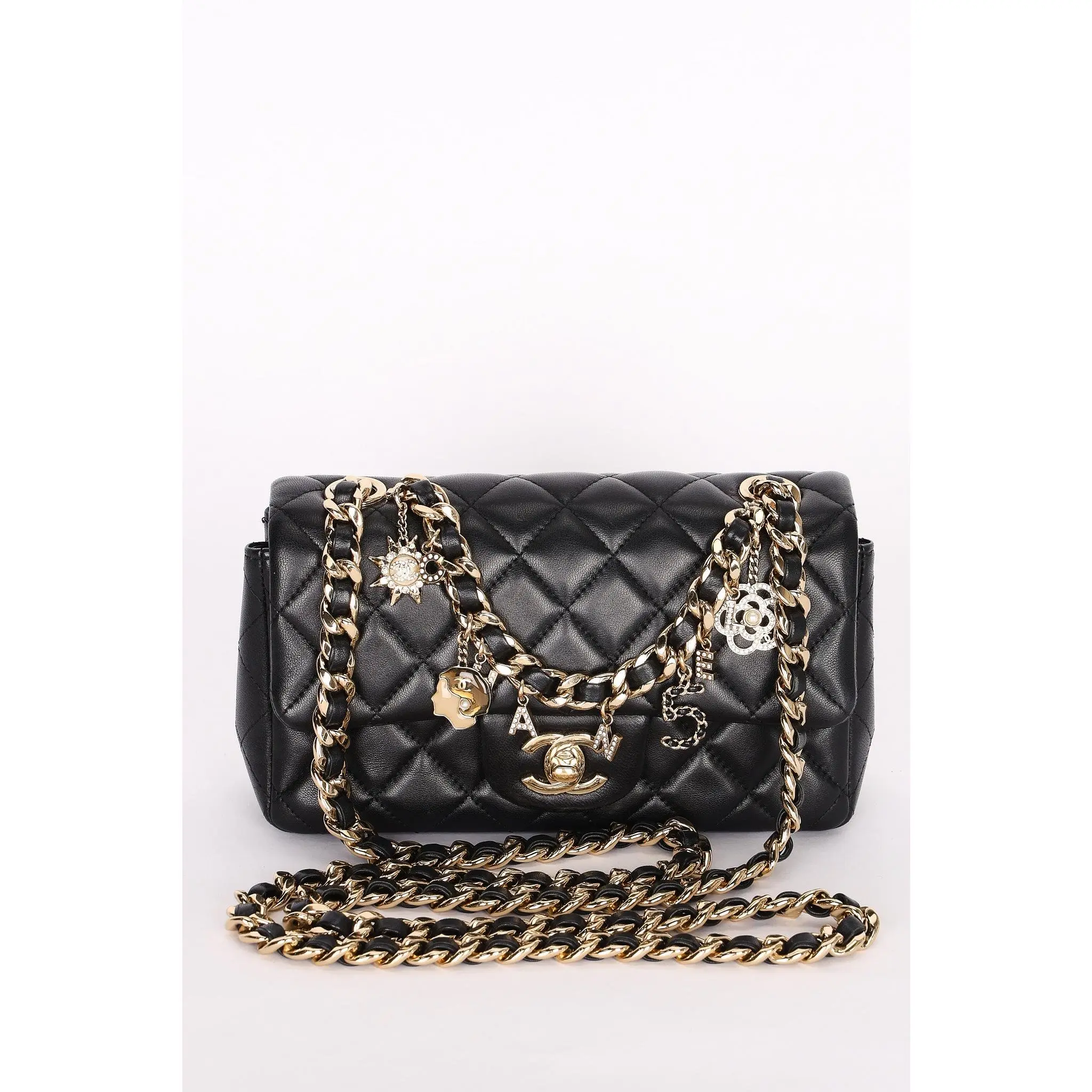 Pre-owned Designer Handbag/Wallet Chanel Coco Charms Mini Rectangular Black Lambskin 2020 CGHW Drop 59