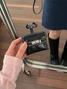 Mini Bag Charm Creative Keychain Lanyard, Car Key Ring Decoration Gift, Casual Plain Pattern, Suitable for All Seasons